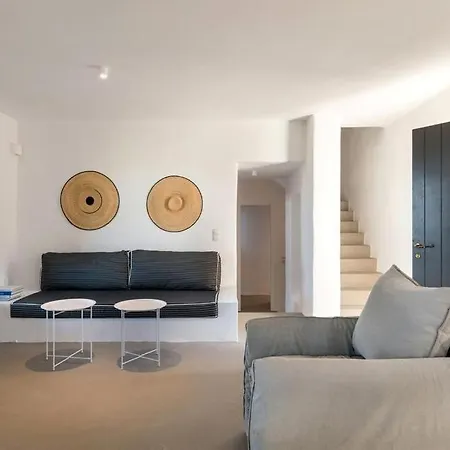 Platinum Paros - 4 Bedrooms - Indigo - Sea View & Private Pool - Naousa Отель Kolympithres